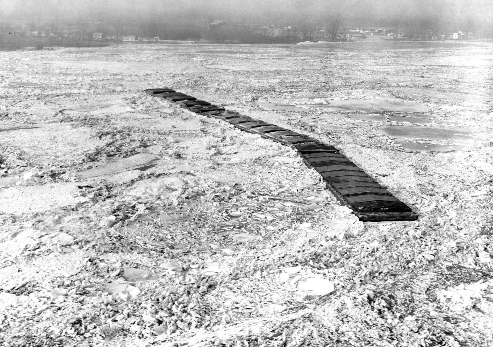 Mississippi River Ice